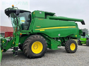 Obilný kombajn JOHN DEERE T550