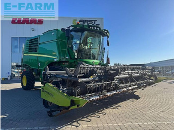 Obilný kombajn JOHN DEERE T560