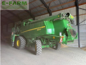Obilný kombajn JOHN DEERE T660