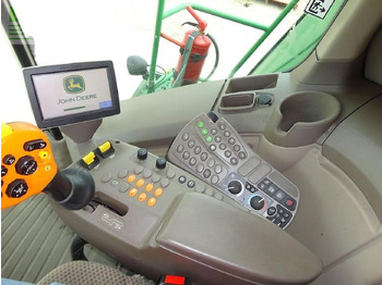 Obilný kombajn JOHN DEERE T670