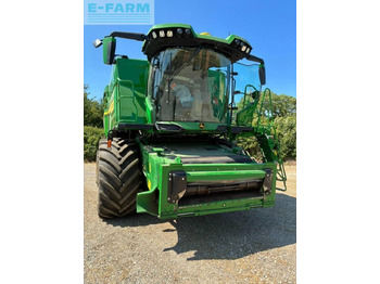 Obilný kombajn JOHN DEERE X9-1000