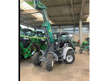 Teleskopický nakladač KRAMER