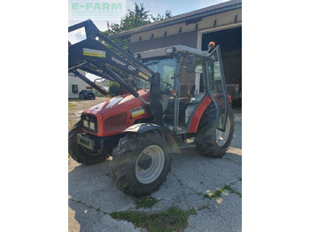 Traktor MASSEY FERGUSON