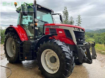 Traktor MASSEY FERGUSON