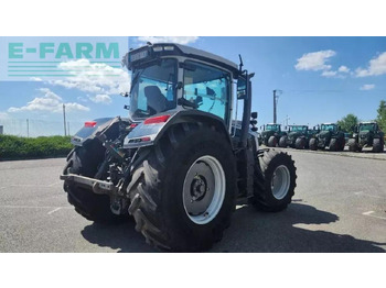 Traktor Massey Ferguson 8s.305 dyna-vt exclusive Exclusive: obrázok 4