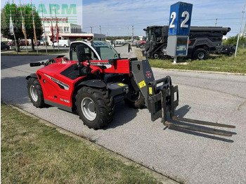 Teleskopický nakladač MASSEY FERGUSON