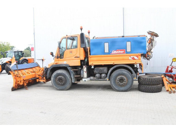 Vozidlo na odpratávanie snehu Mercedes-Benz unimog u 400: obrázok 4 Vozidlo na odpratávanie snehu Mercedes-Benz unimog u 400: obrázok 4