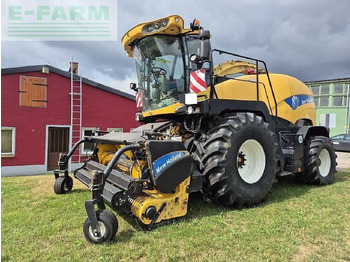 Samohybná rezačka NEW HOLLAND FR9050