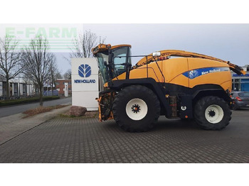 Samohybná rezačka NEW HOLLAND FR9060