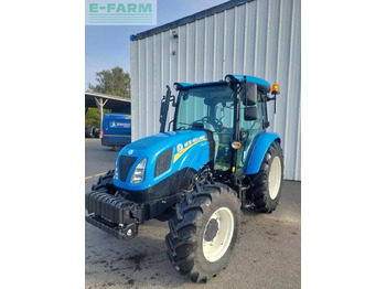 Traktor NEW HOLLAND