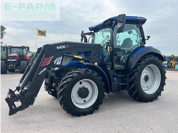 Traktor NEW HOLLAND T5