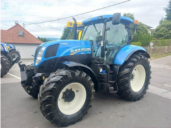 Traktor NEW HOLLAND T7