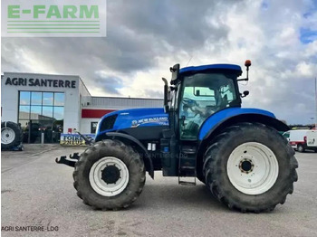 Traktor NEW HOLLAND T7.200