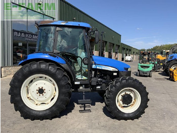 Traktor NEW HOLLAND TD80D