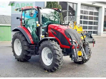 Traktor Valtra a 85: obrázok 3