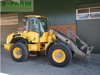 Mini rýpadlo VOLVO L45F