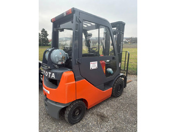 Vysokozdvižný vozík TOYOTA FGF 15