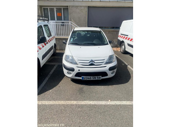 Automobil CITROËN