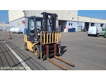 Dieselový vysokozdvižný vozík HYSTER