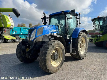 Traktor NEW HOLLAND T7.210