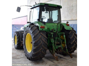 Traktor JOHN DEERE 8200