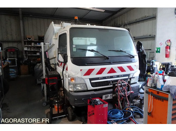 Nákladné auto MITSUBISHI