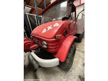 Nákladné auto UNIMOG