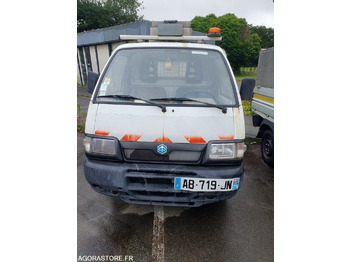 Dodávka sklápač PIAGGIO