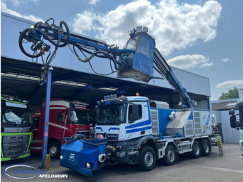 Autočerpadlo MERCEDES-BENZ Arocs