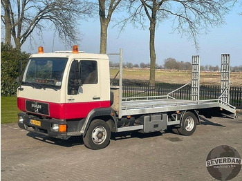 Nákladné vozidlo na prepravu automobilov MAN 8.163