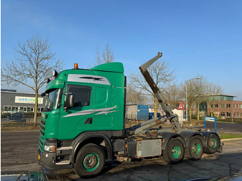 Hákový nosič kontajnerov SCANIA G 490
