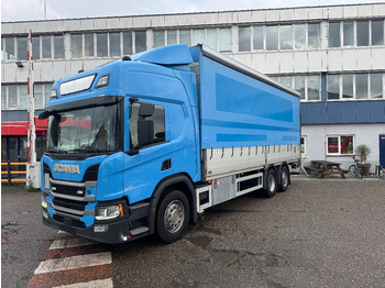 Plachtové nákladné vozidlo SCANIA P 450