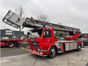 Hasičské vozidlo SCANIA P82