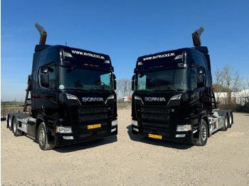 Hákový nosič kontajnerov SCANIA R 580