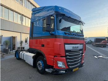 Ťahač DAF XF 440