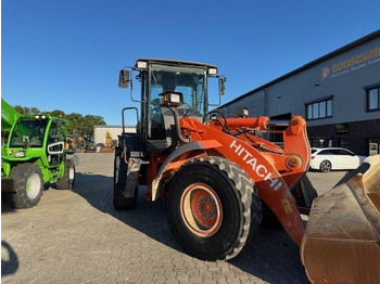 Kolesový nakladač Hitachi ZW 180: obrázok 4