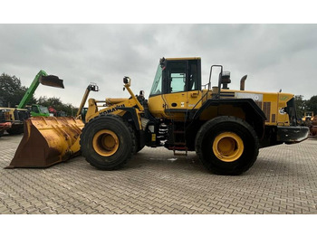 Kolesový nakladač KOMATSU WA470-6