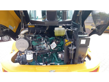 Kolesový nakladač Volvo L 30 G: obrázok 4