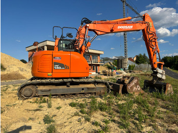 Pásové rýpadlo DOOSAN DX 140 LCR-3: obrázok 2 Pásové rýpadlo DOOSAN DX 140 LCR-3: obrázok 2
