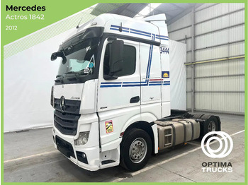 Ťahač MERCEDES-BENZ Actros 1842