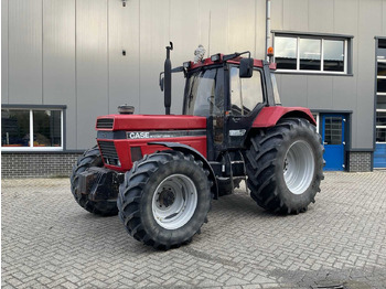 Traktor CASE IH 1255XL