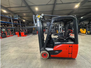 Vysokozdvižný vozík LINDE E16