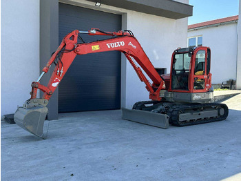 Rýpadlo VOLVO ECR88D