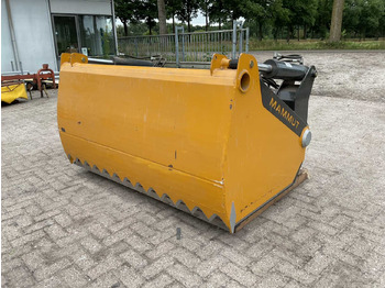 Poľnohospodárske stroje MAMMUT