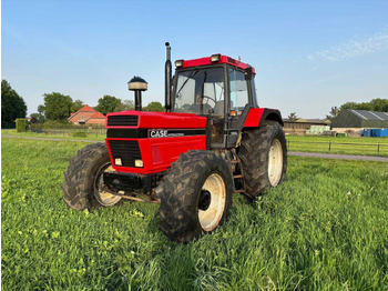 Traktor CASE IH 1455XL
