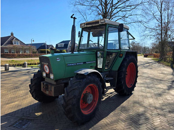 Traktor FENDT