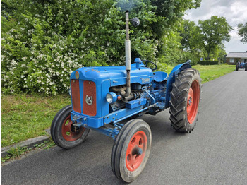 Traktor FORDSON