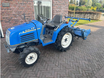 Kompaktný traktor ISEKI