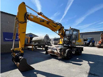 Kolesové rýpadlo JCB JS130W