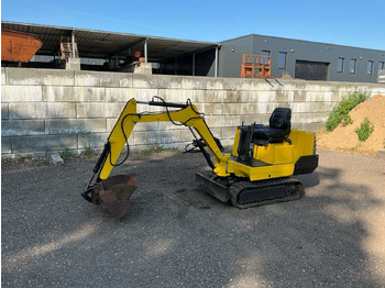 Mini rýpadlo JCB